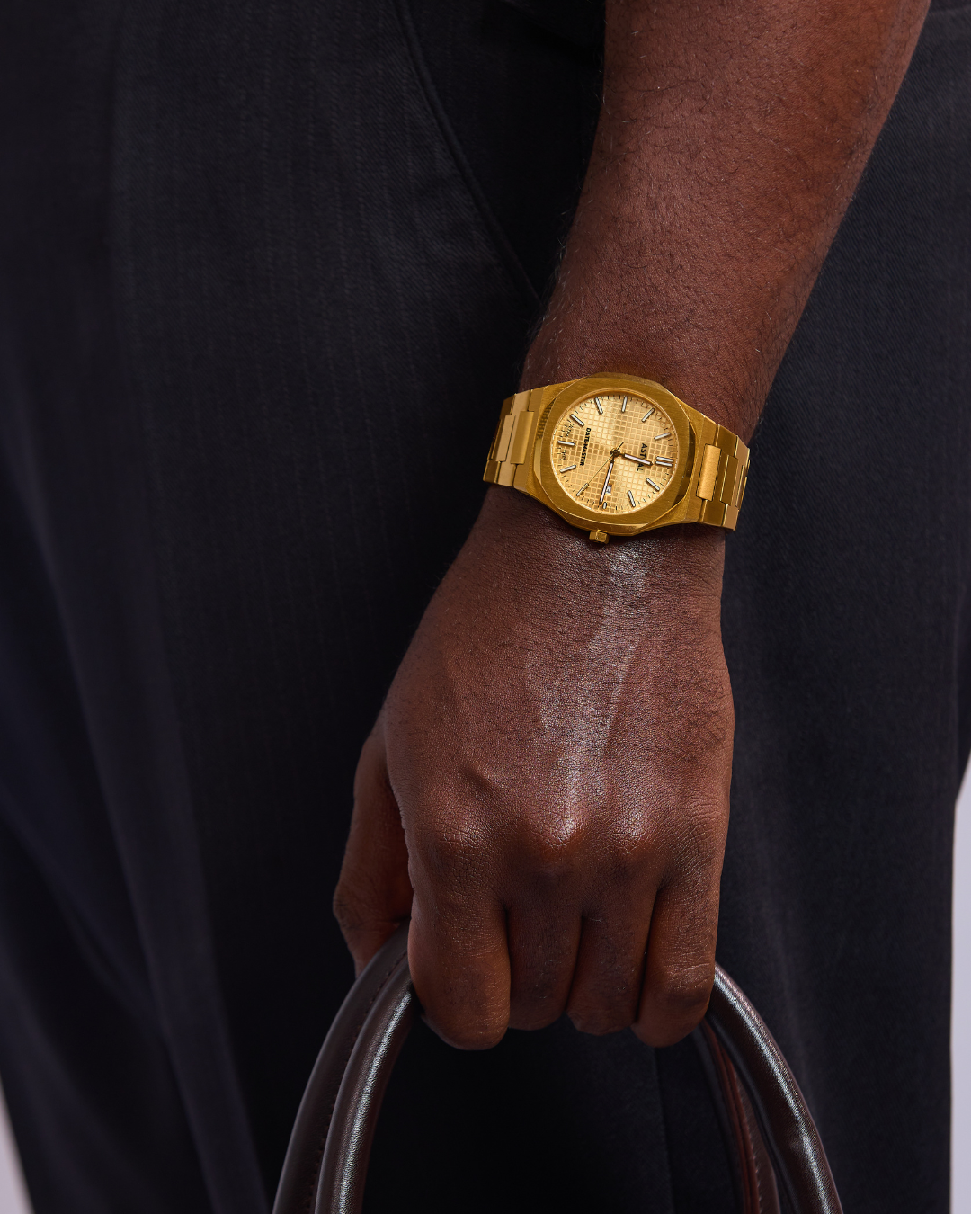 Yellow Gold Astral Date Master